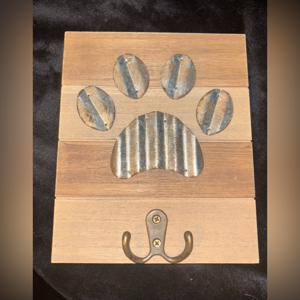 Wooden Paw Print Wall Hook